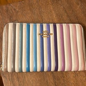Excellent condition Coach wallet